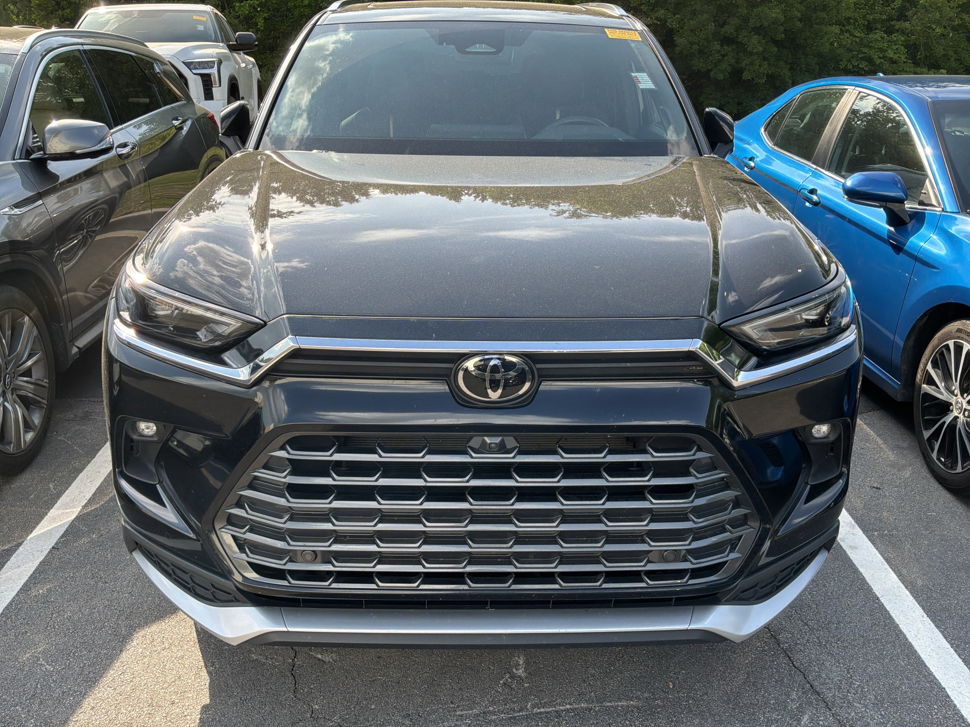 Used 2024 Toyota Grand Highlander AWD Hybrid image 39