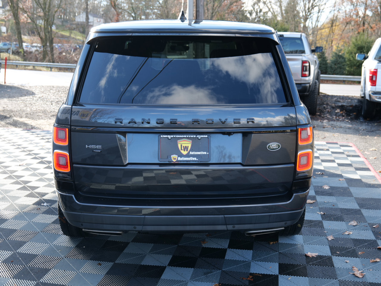 Used 2022 Land Rover Range Rover P525 Westminster Edition image 6