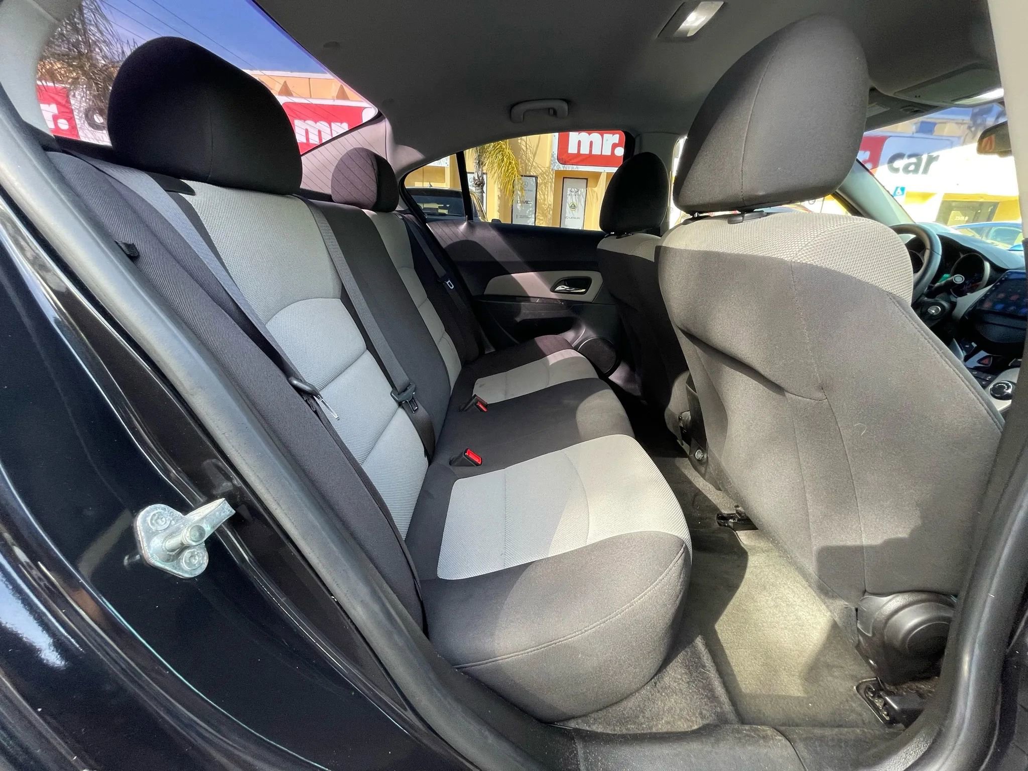 Used 2015 Chevrolet Cruze LS image 23