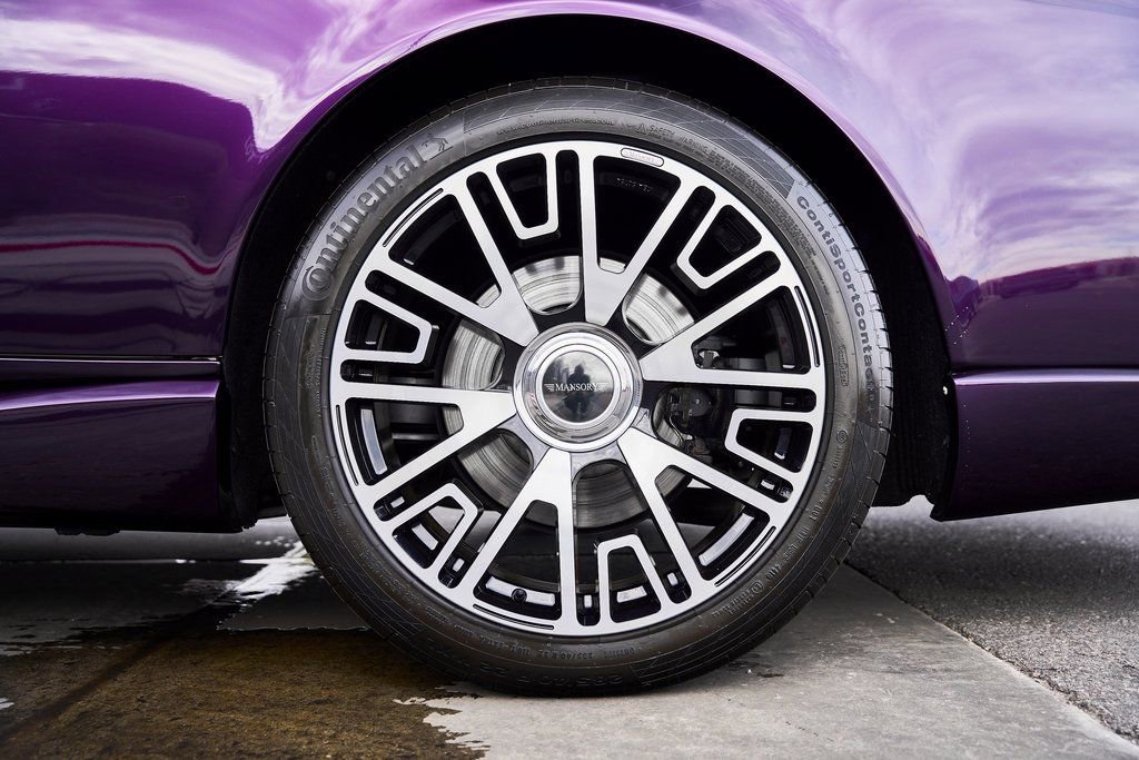 Used 2008 Rolls-Royce Phantom Drophead Coupe image 28