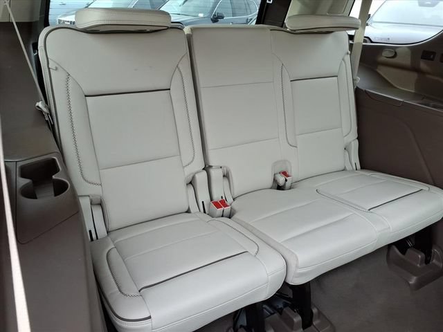 Used 2023 GMC Yukon Denali w/ Advanced Technology Package AWD/4WD image 25