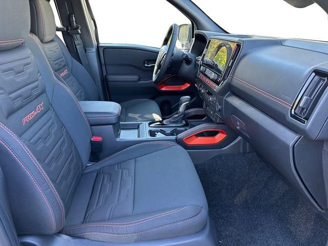 New 2025 Nissan Frontier PRO-4X image 11