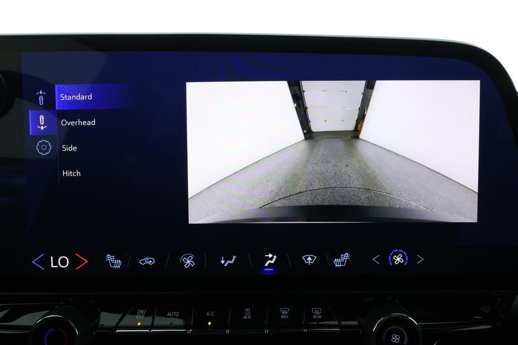 Used 2024 Chevrolet Blazer EV LT image 18