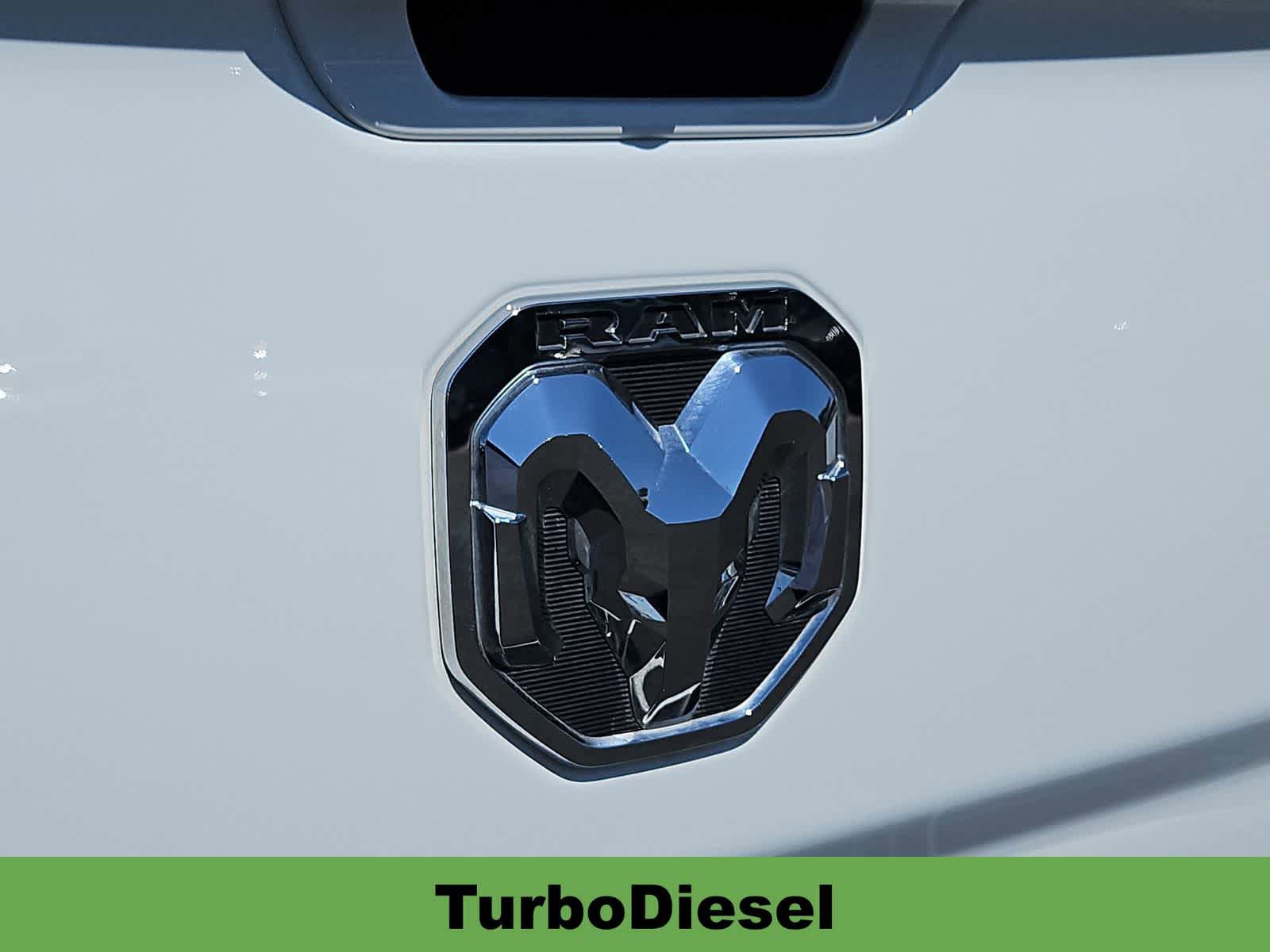 Used 2023 RAM 2500 Laramie AWD/4WD image 12