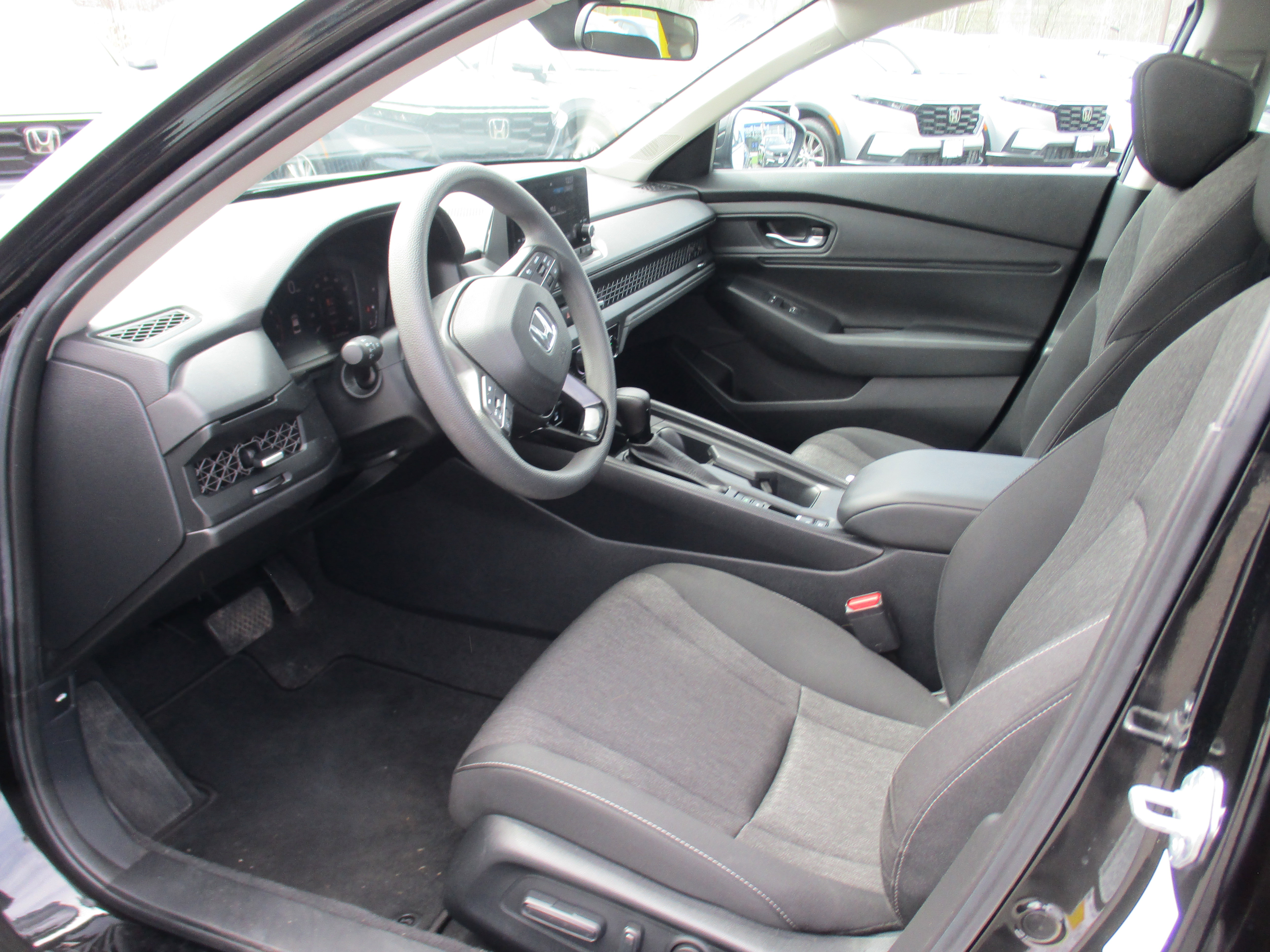 Certified 2023 Honda Accord EX image 12