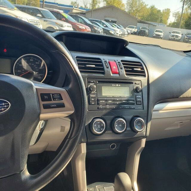 Used 2015 Subaru Forester 2.5i Premium w/ All-Weather Package image 17