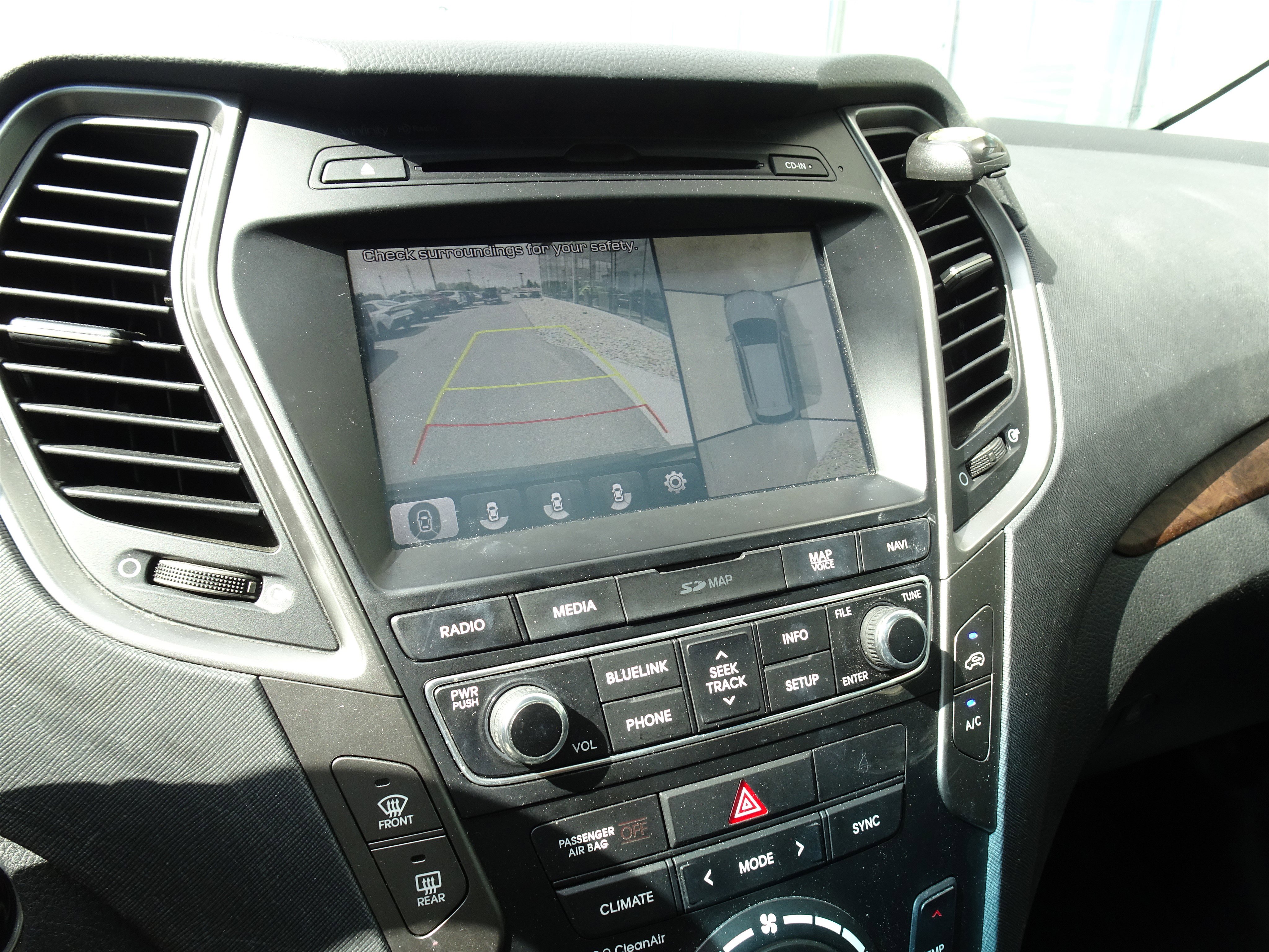Used 2018 Hyundai Santa Fe Sport FWD image 18