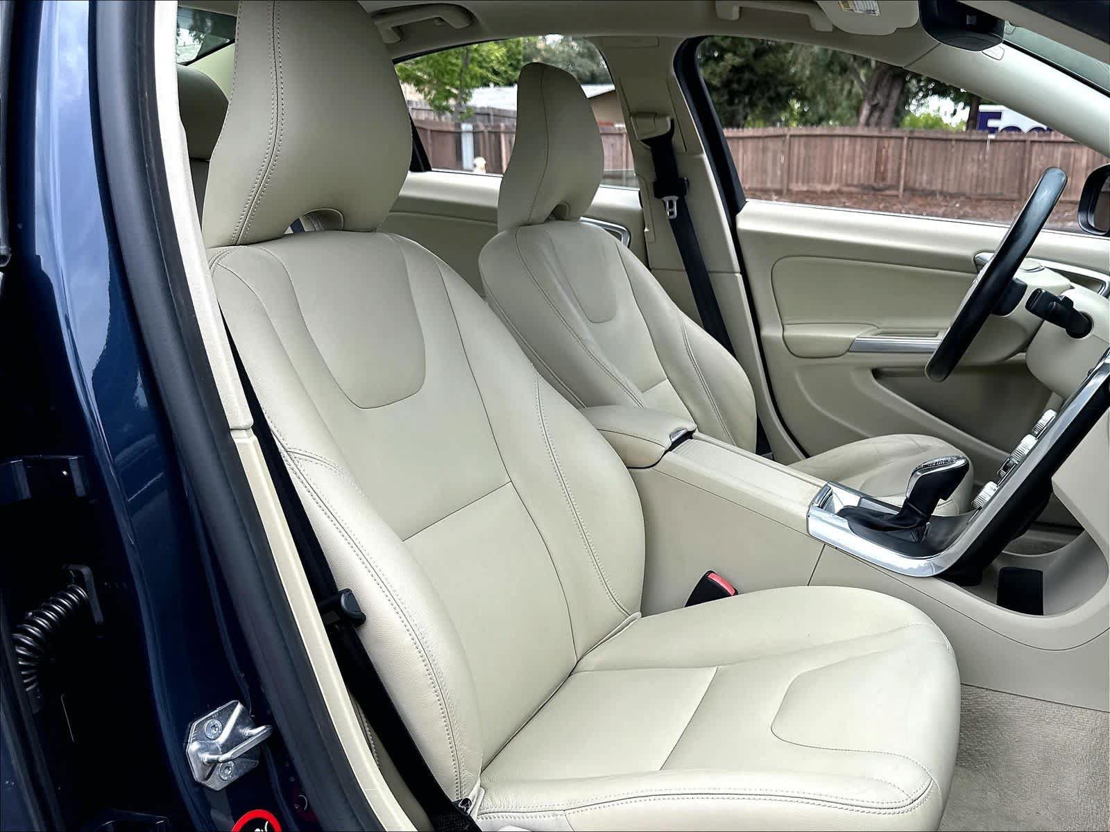 Used 2015 Volvo S60 T5 Premier FWD image 10