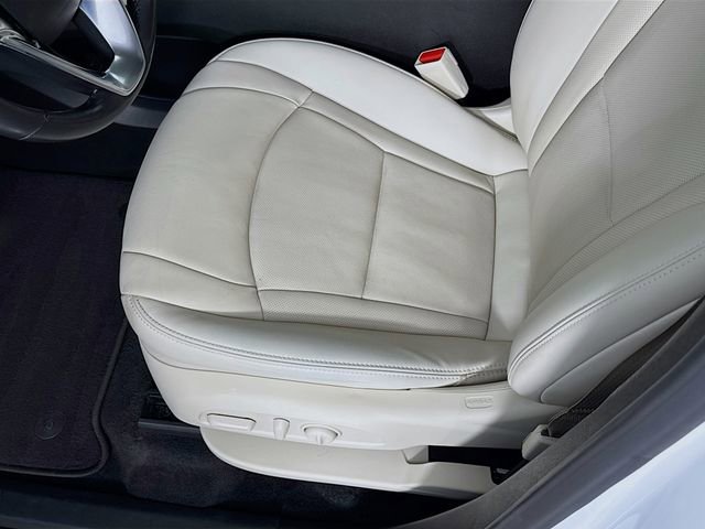 Used 2023 Buick Enclave Essence AWD/4WD image 20