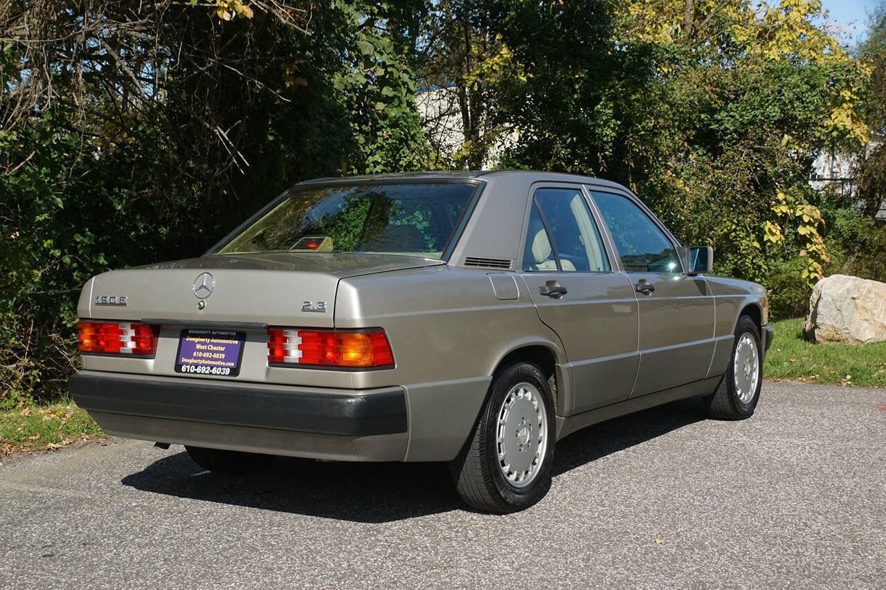 Used 1993 Mercedes-Benz 190 E 2.3 image 11