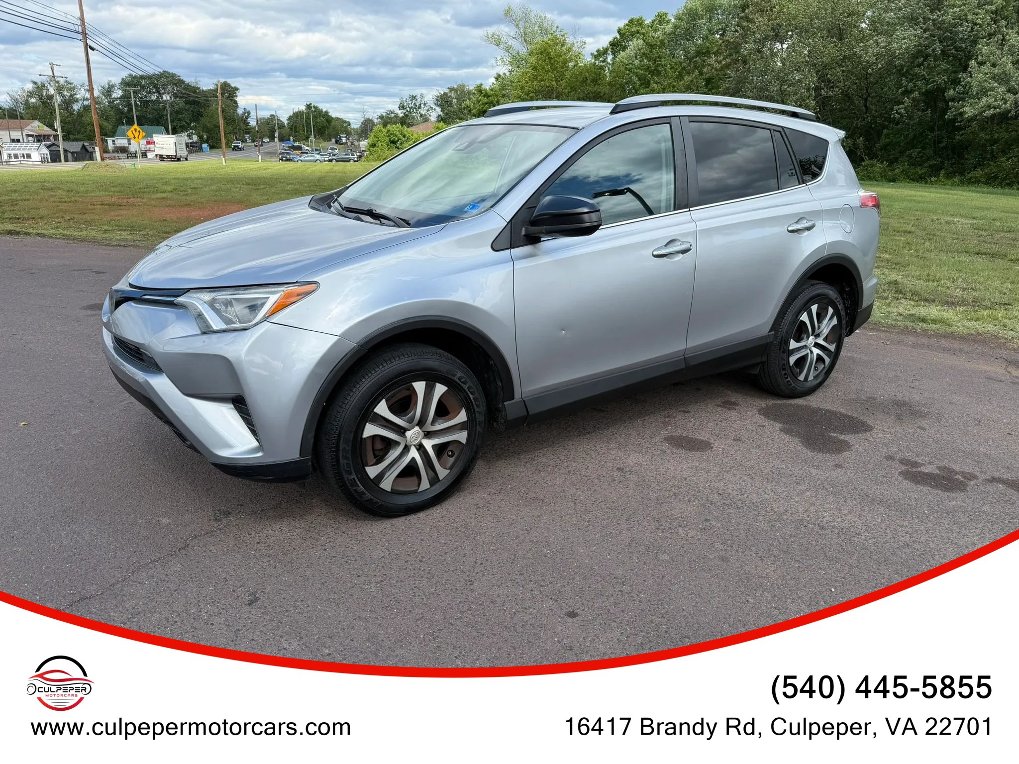 Used 2017 Toyota RAV4 LE w/ All Weather Liner Package AWD/4WD image 2