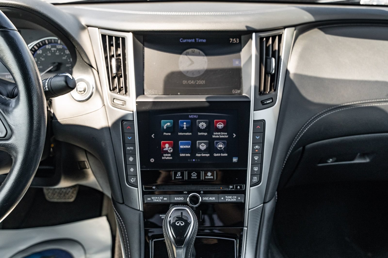 Used 2019 INFINITI Q60 3.0t w/ Cargo Package RWD image 27