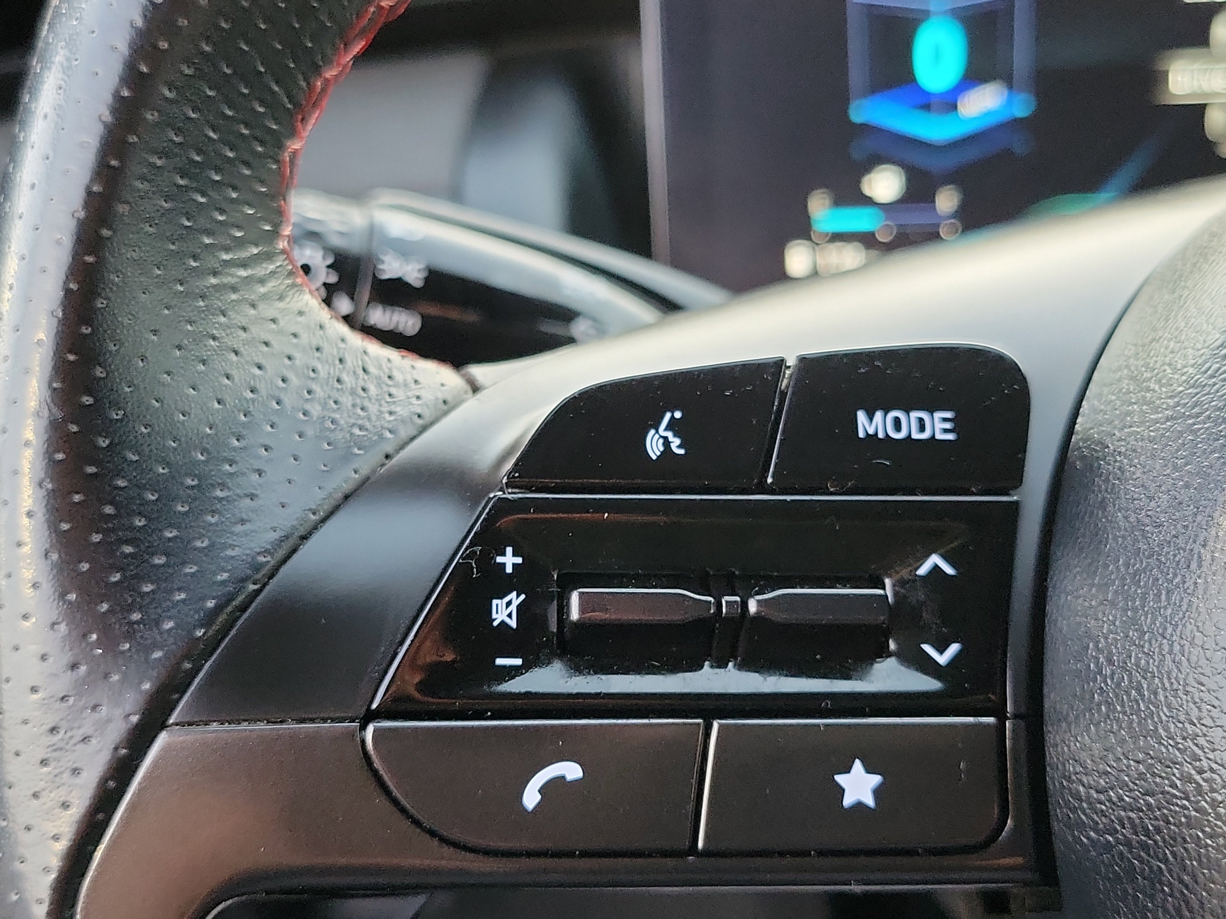 Certified 2022 Hyundai Tucson N Line w/ Cargo Package image 9