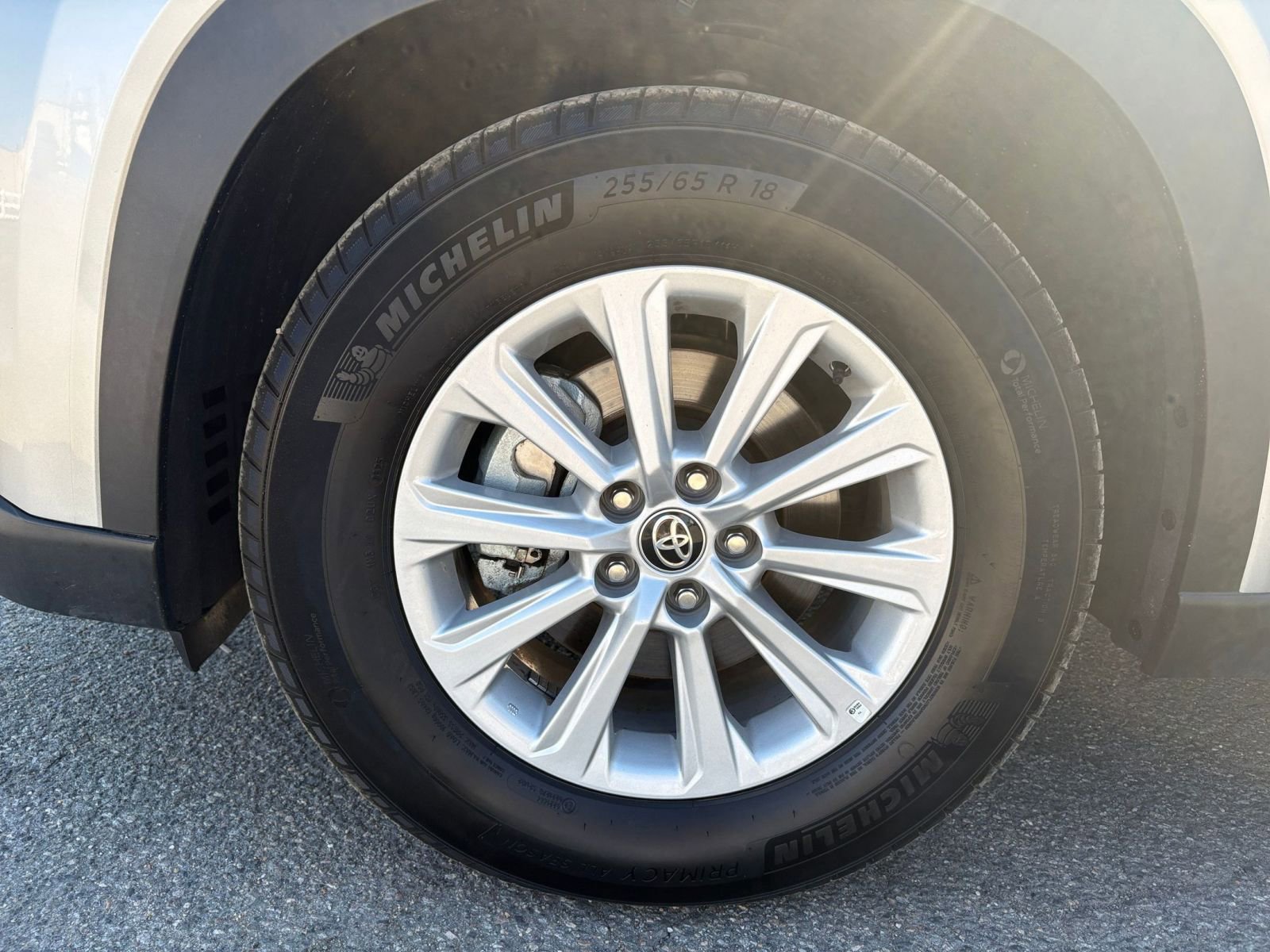 Used 2025 Toyota Grand Highlander FWD image 32