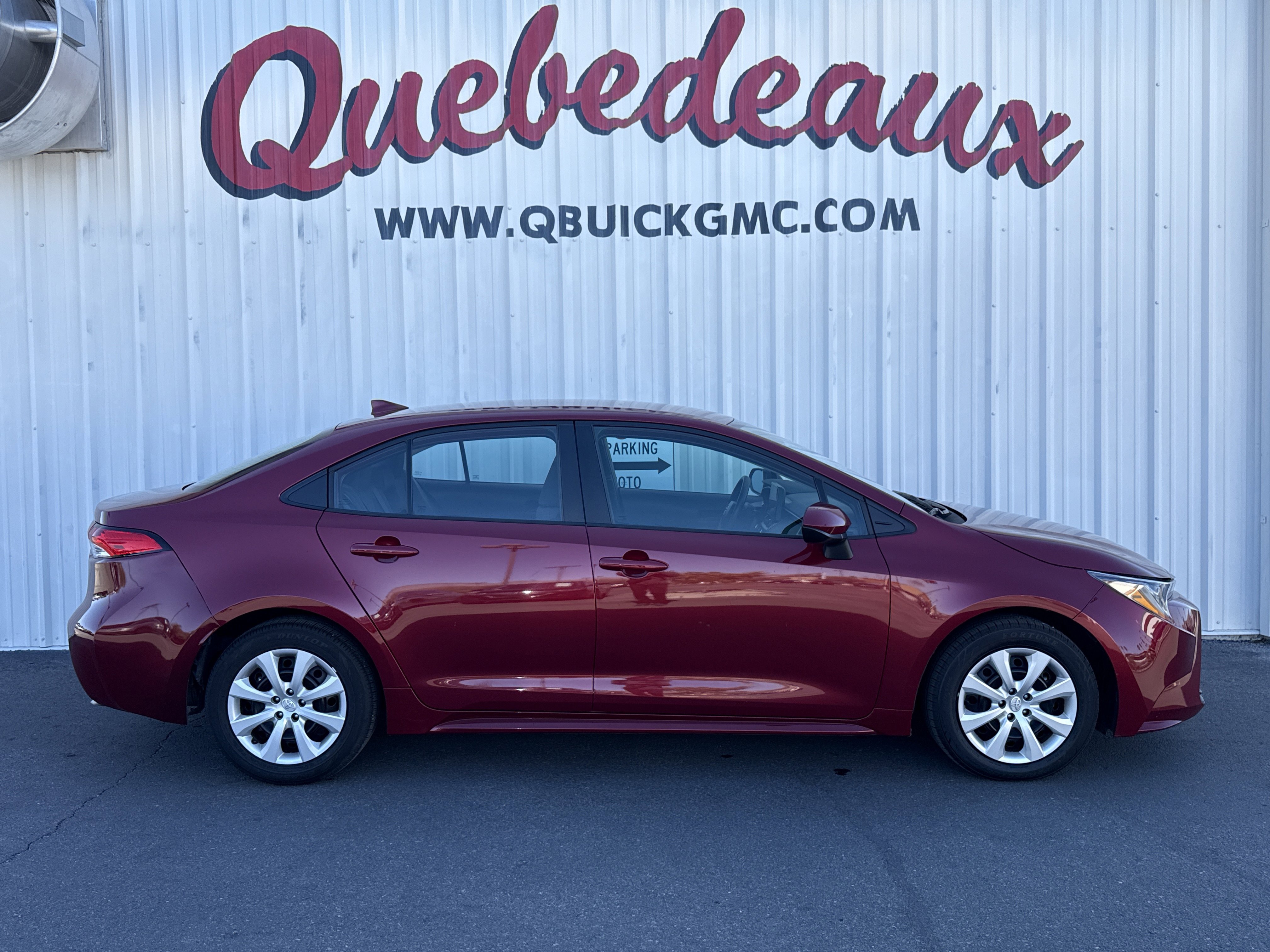 Used 2024 Toyota Corolla LE image 32