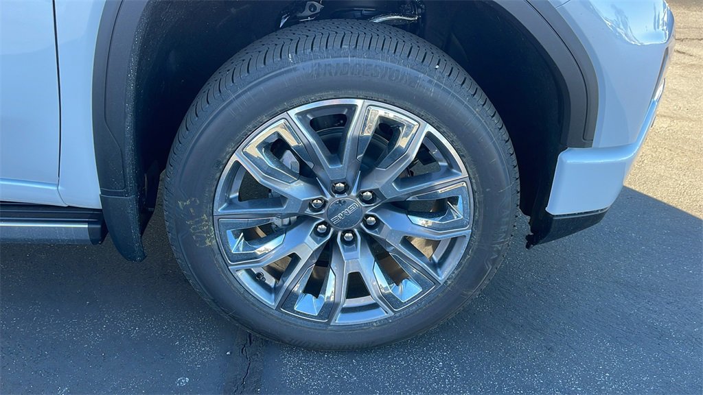 New 2026 GMC Sierra 1500 Denali w/ Denali Reserve Package image 9