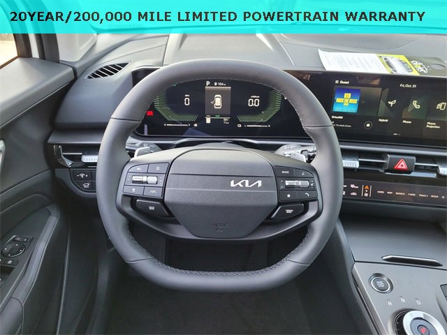 New 2026 Kia Sportage EX image 12