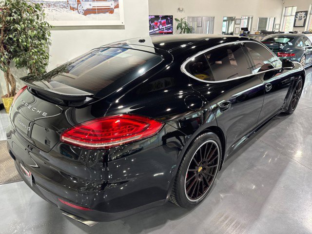 Used 2014 Porsche Panamera 4S Executive AWD/4WD image 30