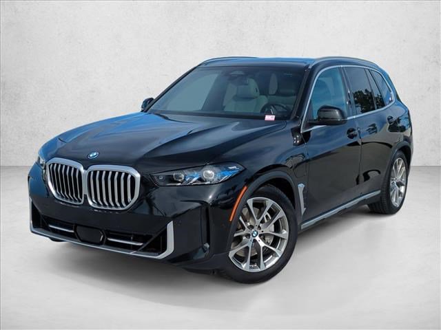 Certified 2026 BMW X5 xDrive50e w/ Executive Package AWD/4WD image 1