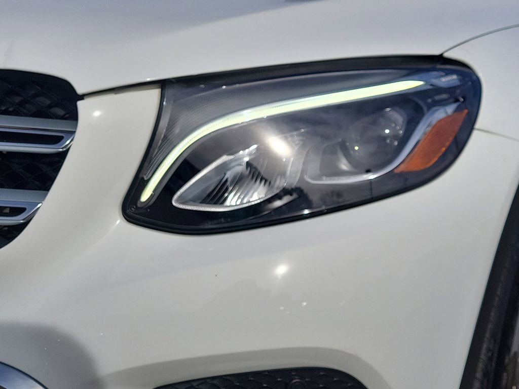 Certified 2019 Mercedes-Benz GLC 300 4MATIC image 8