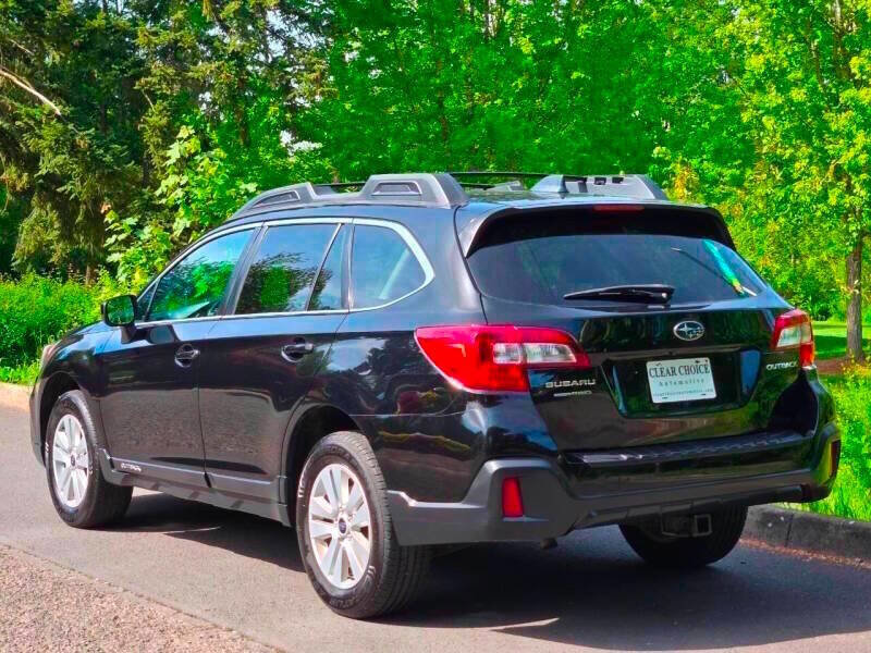 Used 2018 Subaru Outback 2.5i Premium image 13