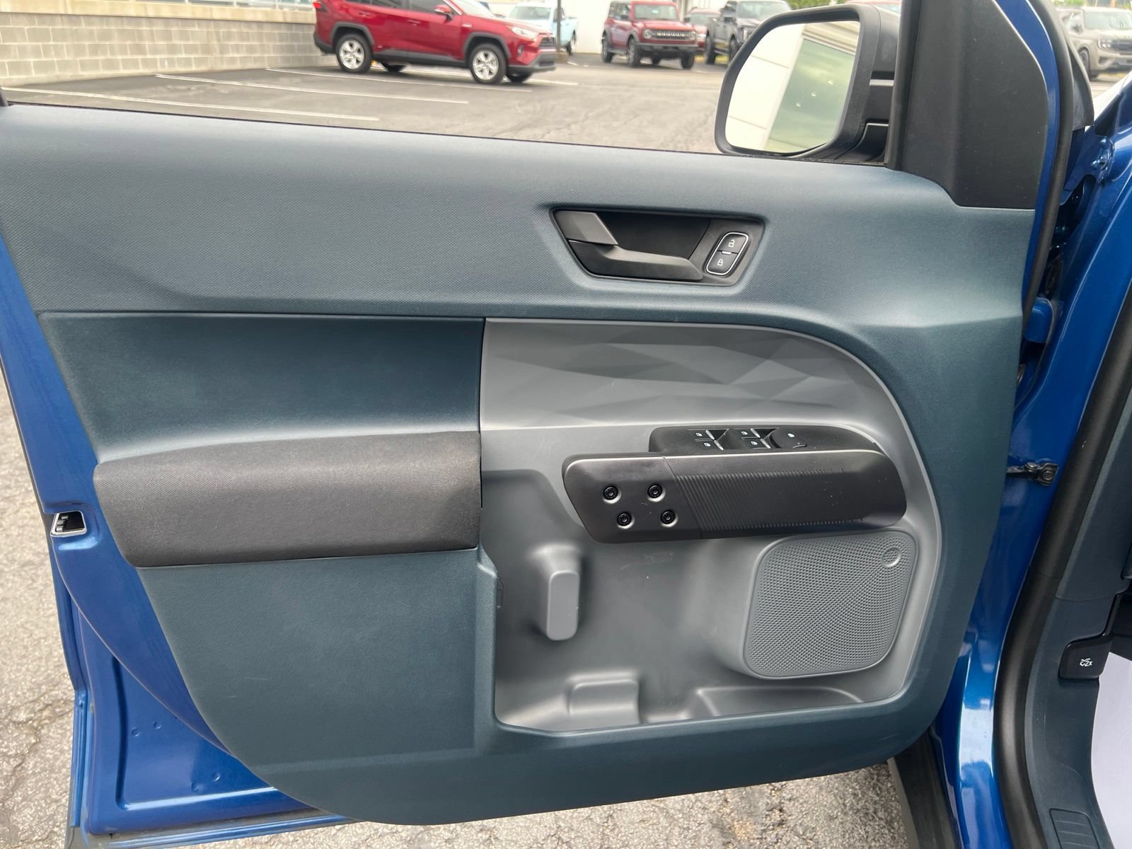 Used 2024 Ford Maverick XL FWD image 26