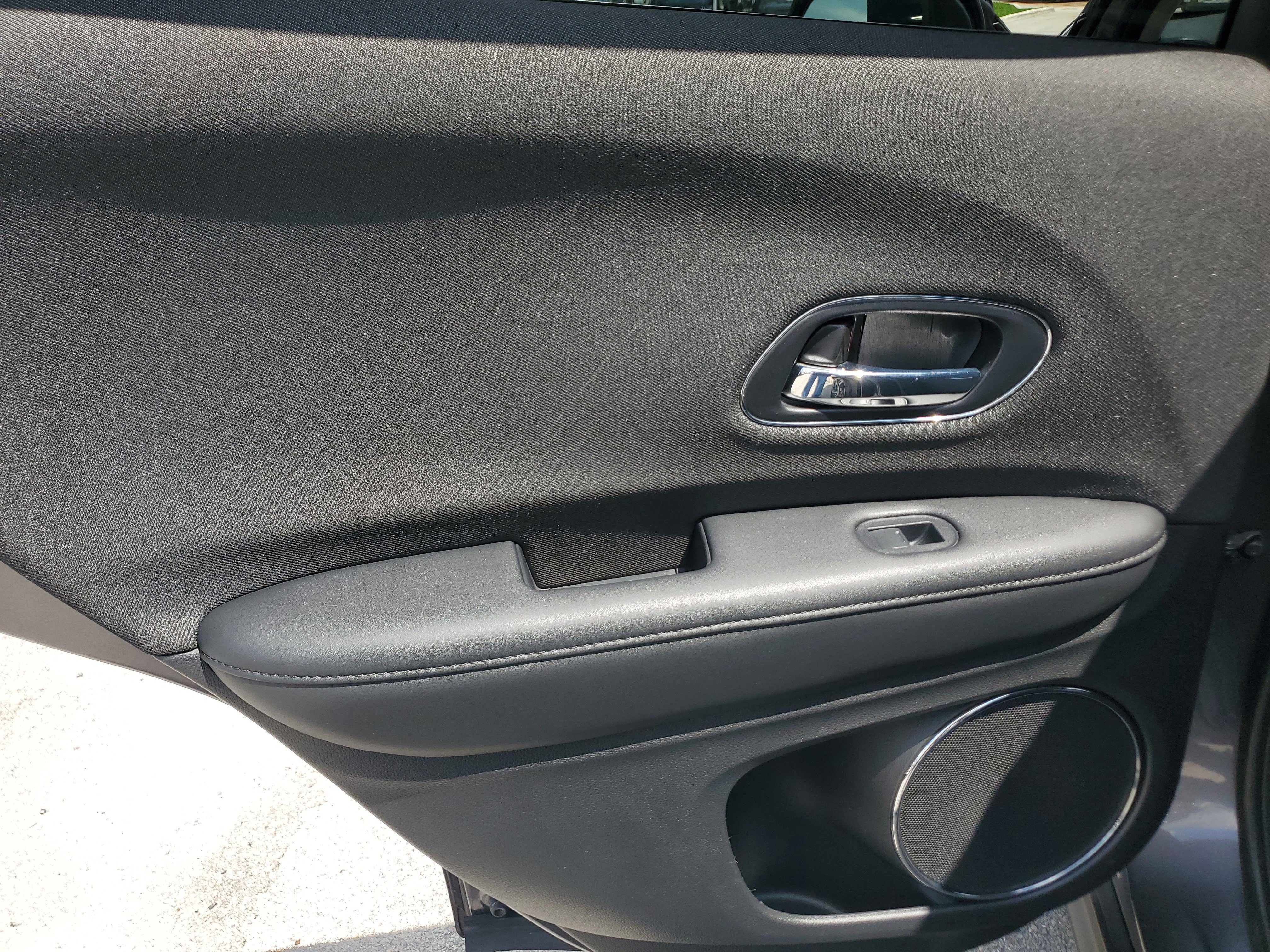 Used 2022 Honda HR-V EX image 28