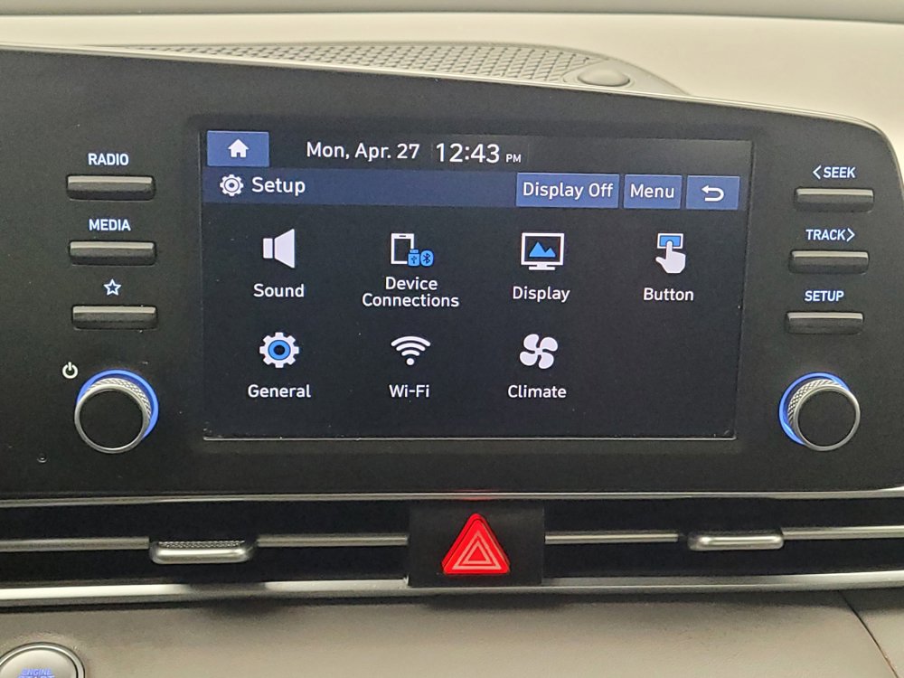Used 2025 Hyundai Elantra Sport FWD image 25