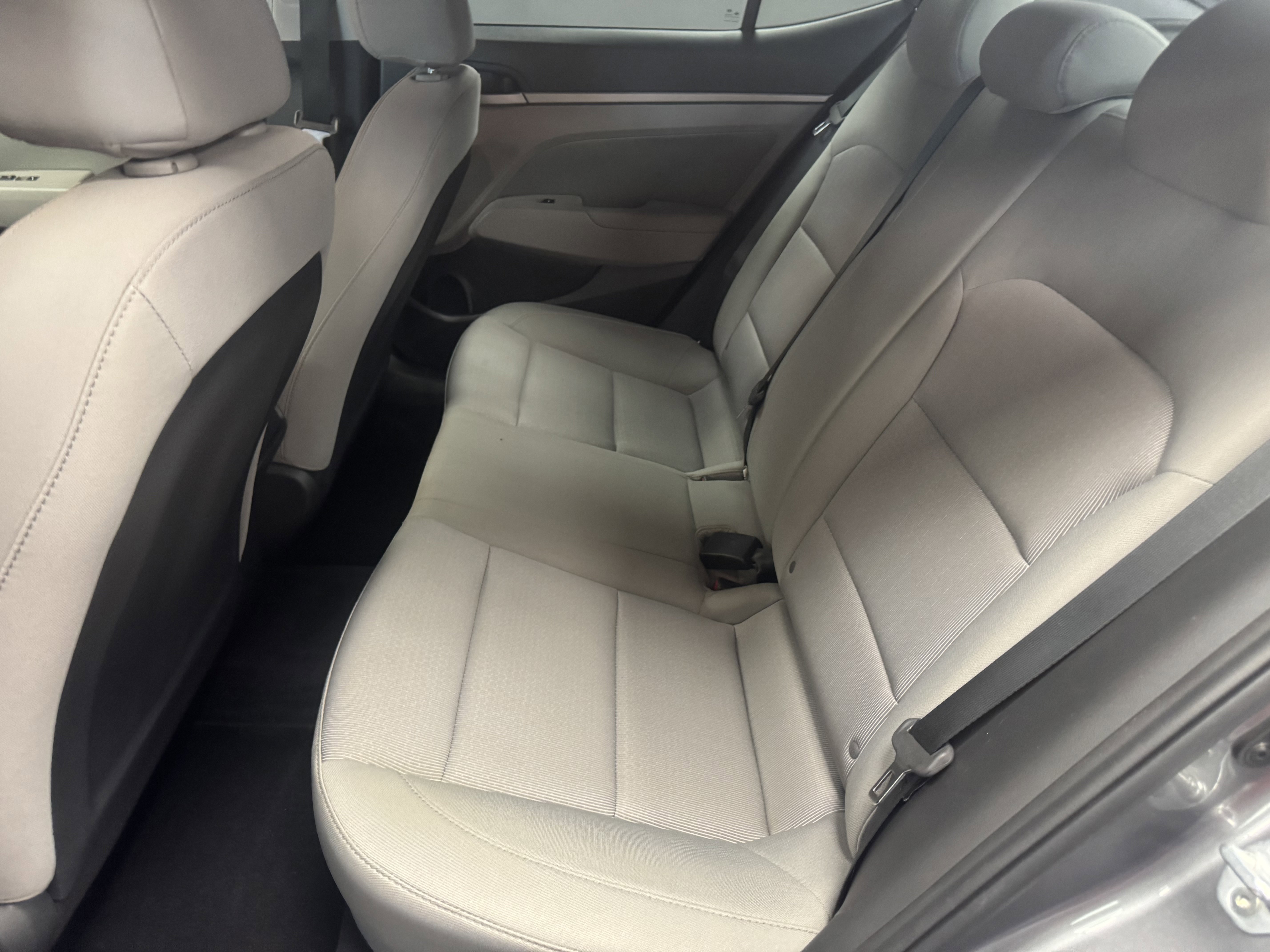 Used 2018 Hyundai Elantra SEL image 13