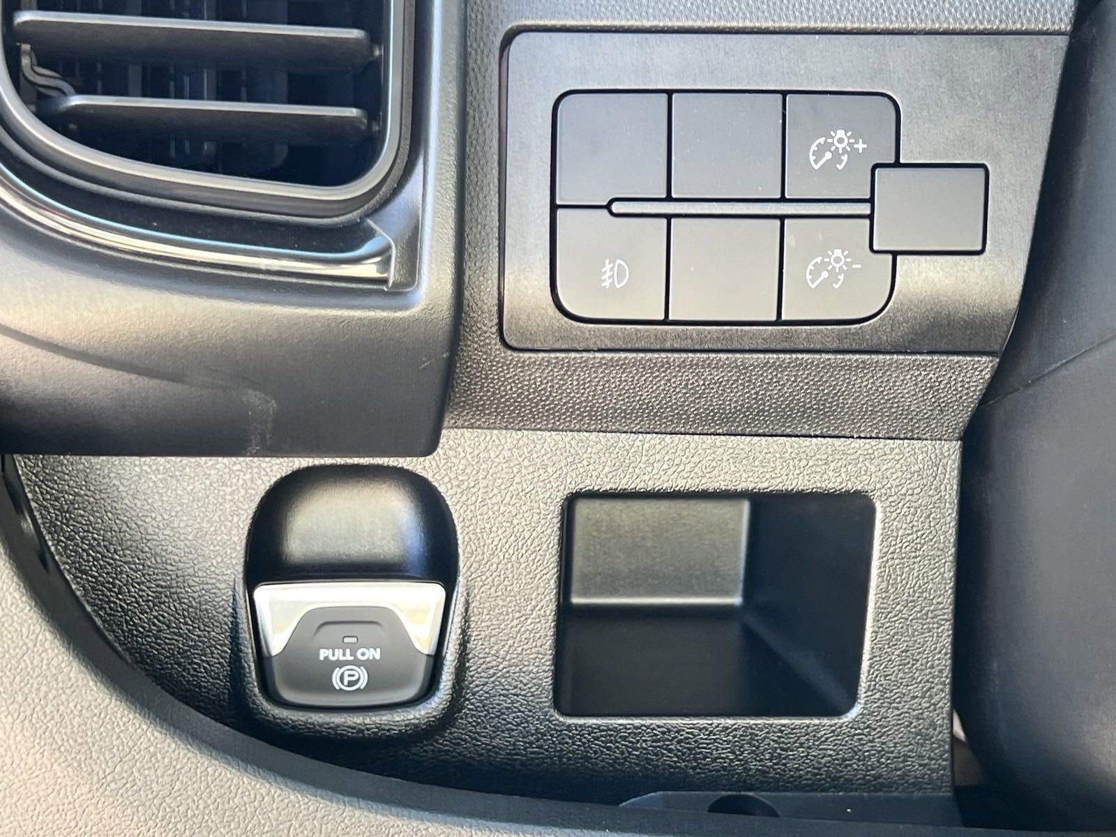 Used 2024 RAM ProMaster 1500 w/ Convenience Group image 27