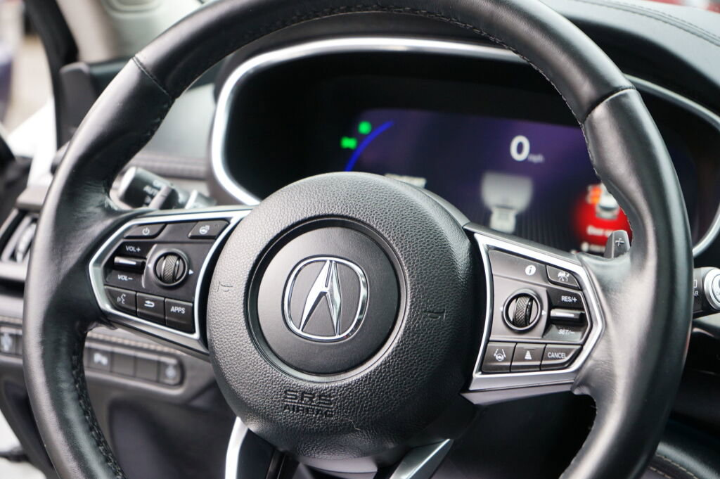 Used 2022 Acura MDX SH-AWD w/ Advance Package image 16