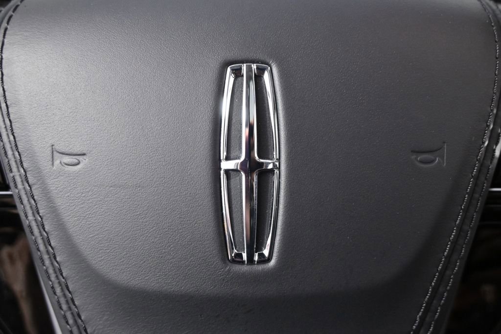 New 2026 Lincoln Aviator AWD image 36