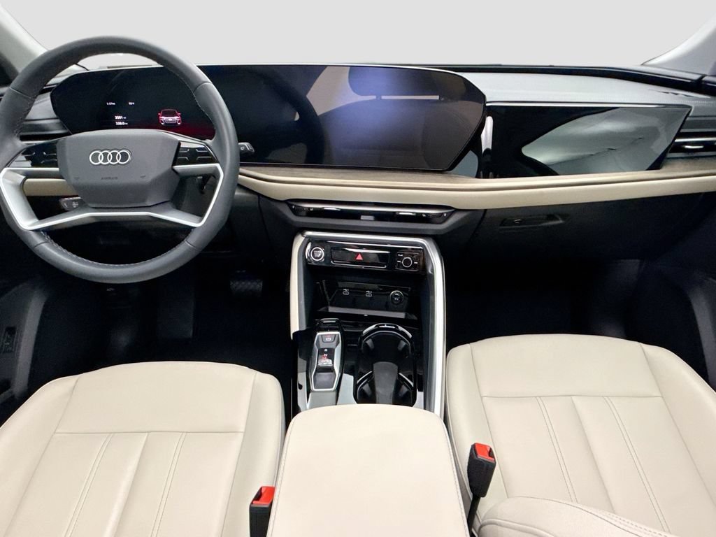 Used 2025 Audi Q5 Premium AWD/4WD image 13