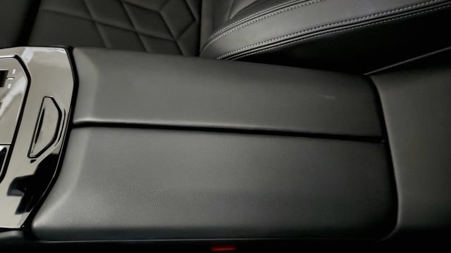 Used 2026 BMW i5 eDrive40 w/ M Sport Package RWD image 70