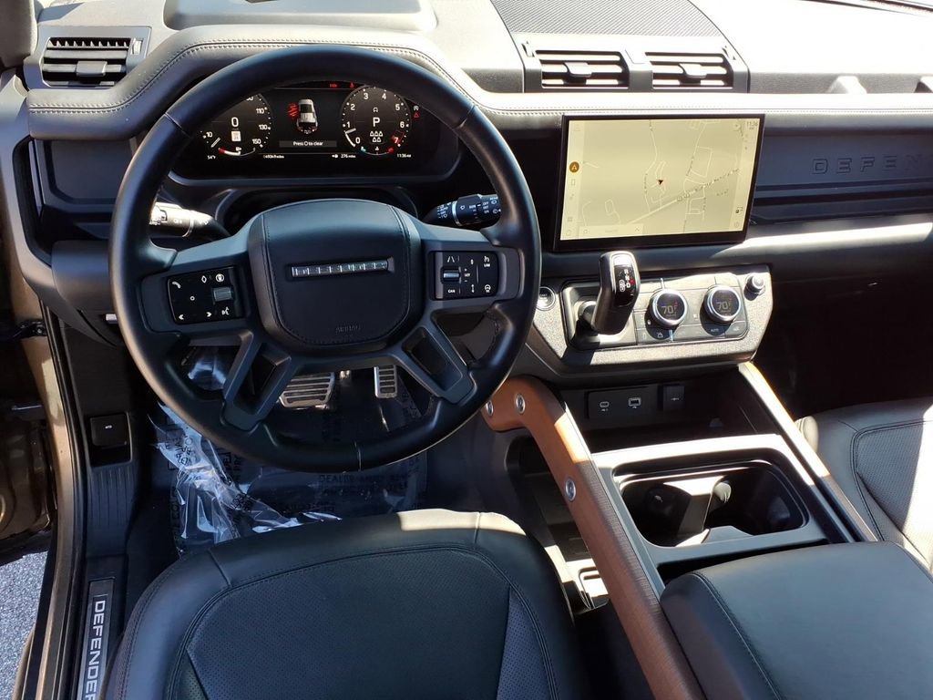 Used 2024 Land Rover Defender 110 X image 19