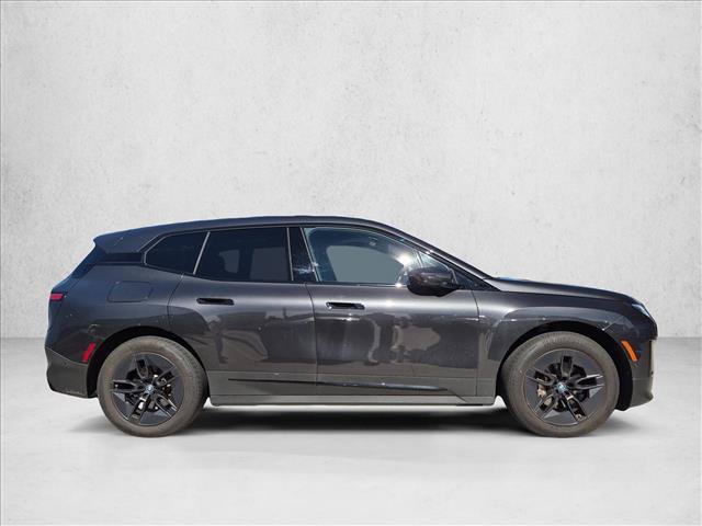 Used 2024 BMW iX xDrive50 w/ Convenience Package AWD/4WD image 4