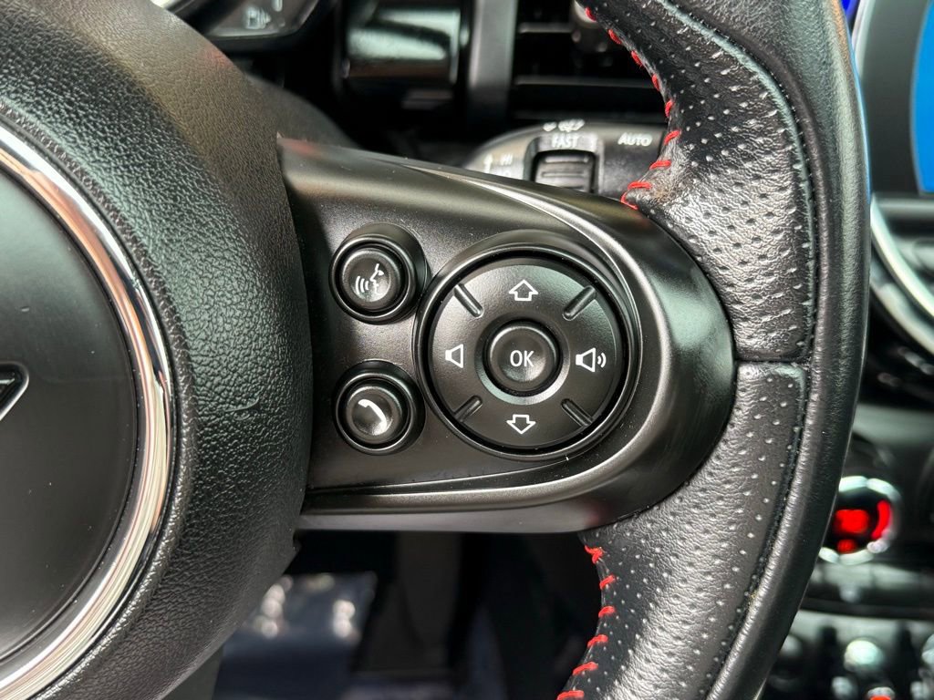 Used 2019 MINI Cooper S image 26