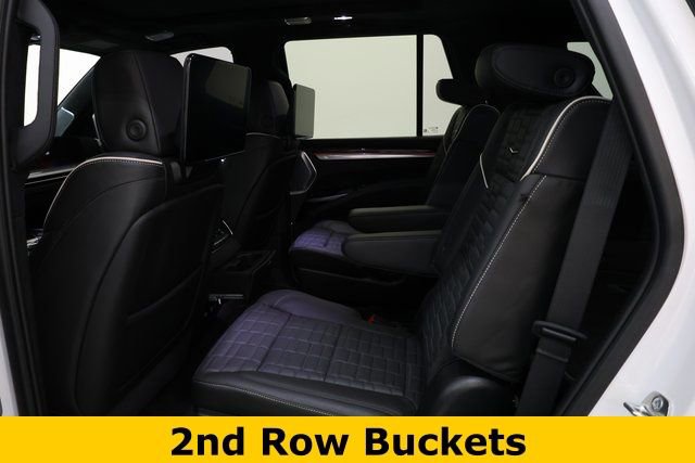 Used 2025 Cadillac Escalade V image 18