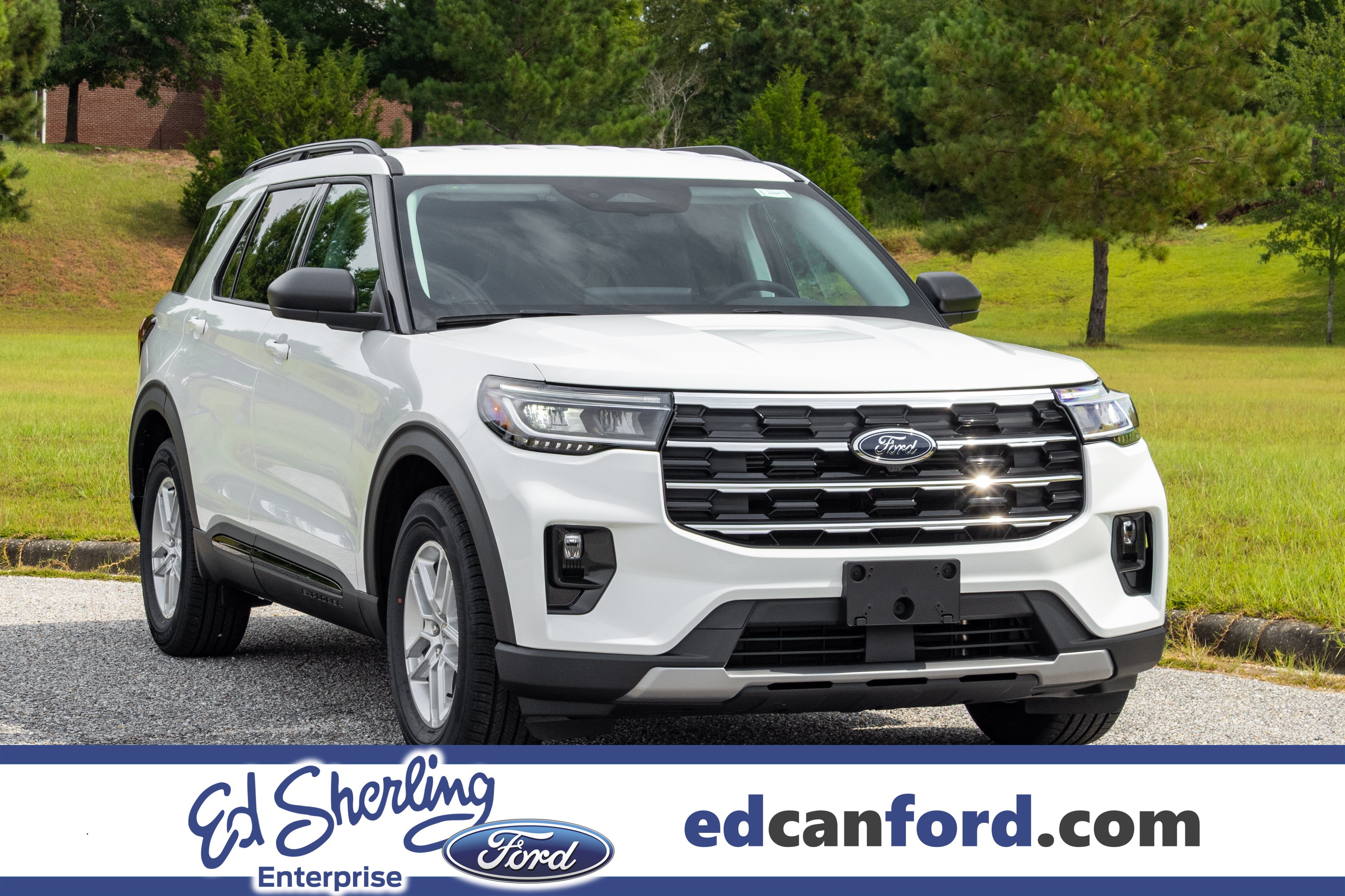 New 2026 Ford Explorer Active w/ Active Comfort Package RWD image 1