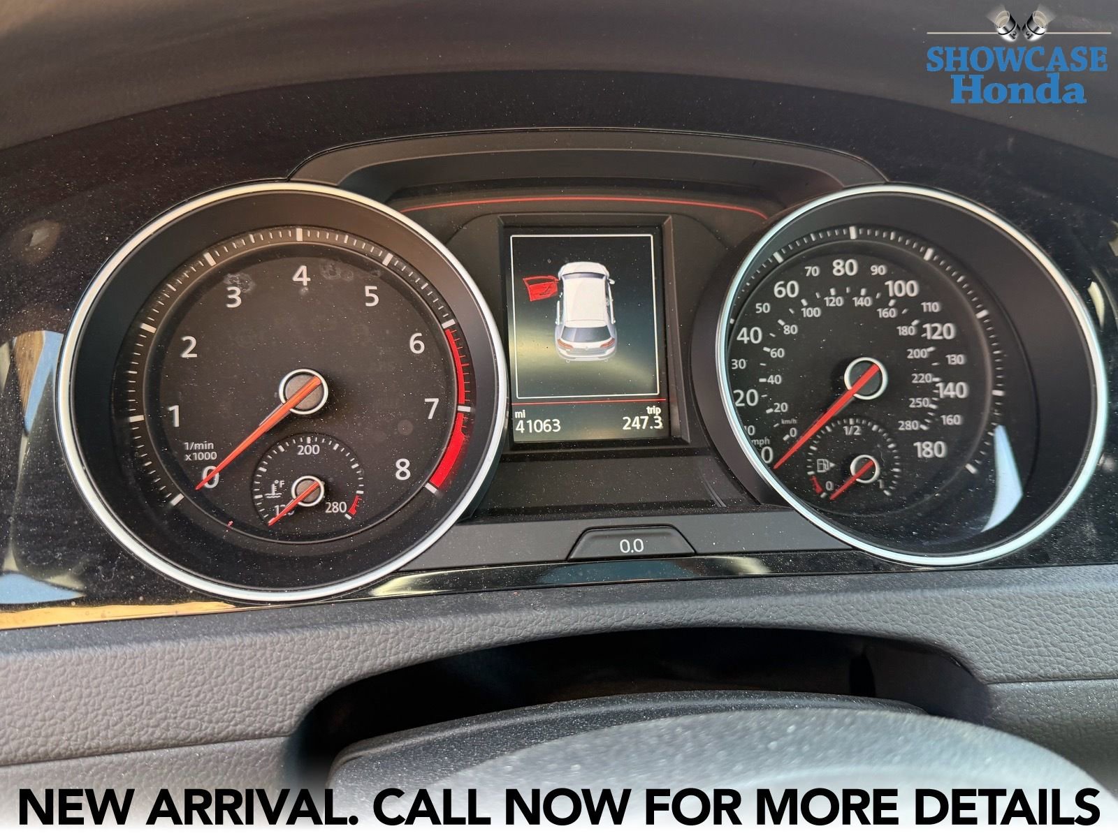 Used 2021 Volkswagen GTI SE FWD image 10