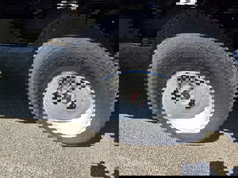 Used 2018 GMC Savana 3500 Extended w/ Driver Convenience Package image 19