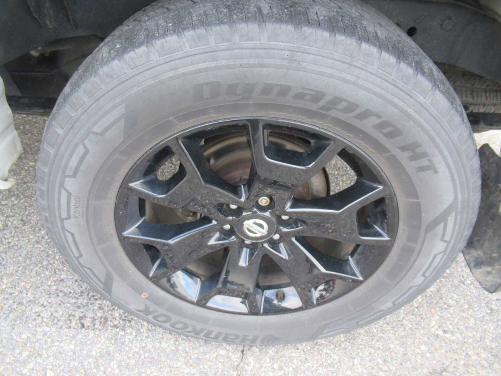 Used 2021 Nissan Frontier SV image 9