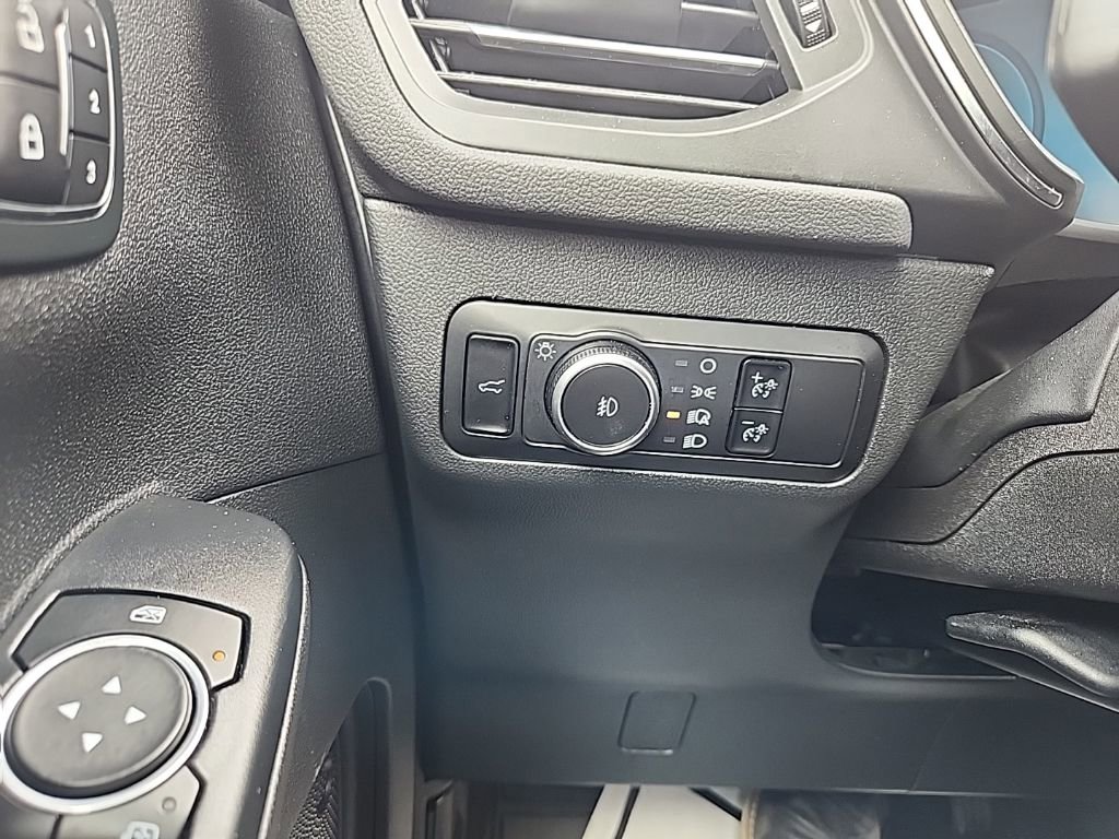 Used 2024 Ford Escape Platinum AWD/4WD image 15