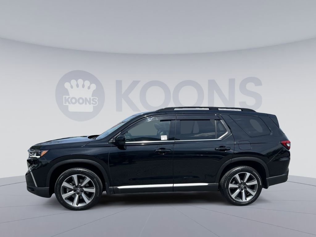 Used 2025 Honda Pilot Elite image 13