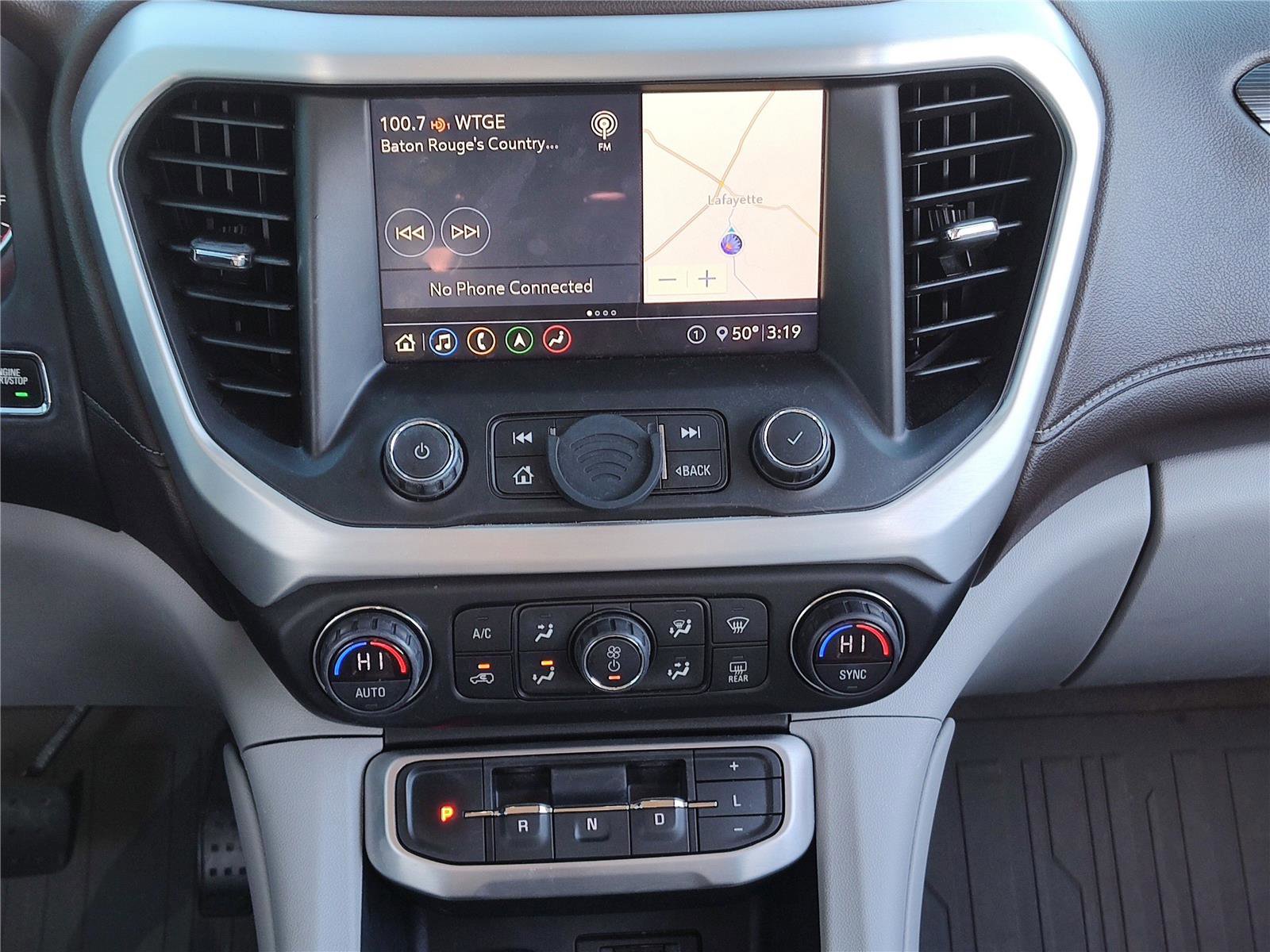 Used 2020 GMC Acadia SLT w/ Driver Alert Package II image 19