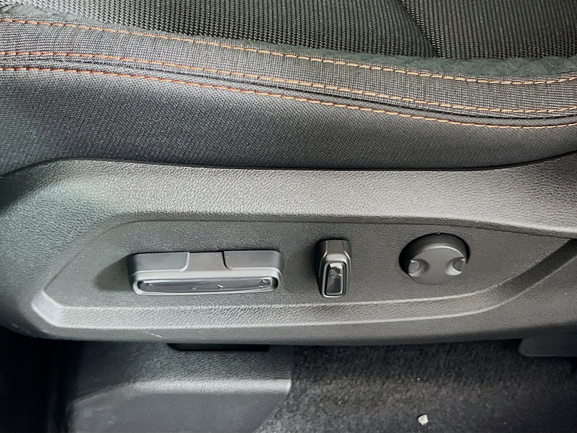 New 2026 Honda Pilot Sport image 15