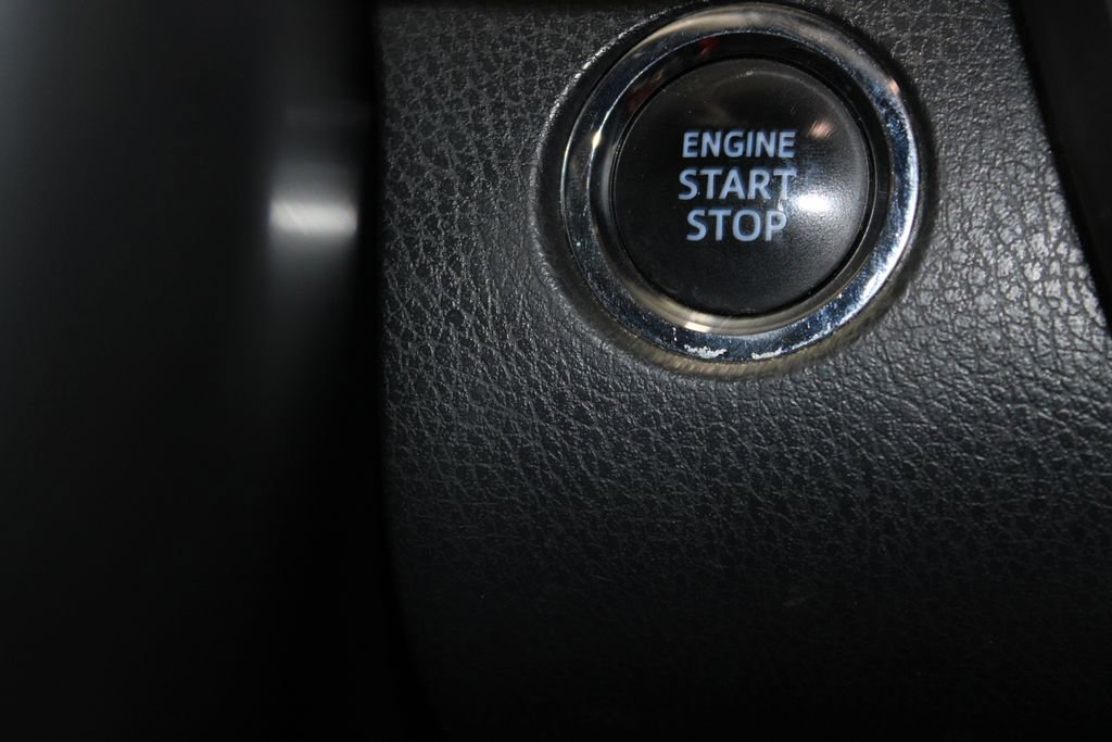 Used 2019 Toyota Camry XSE w/ Driver Assist Package FWD image 24