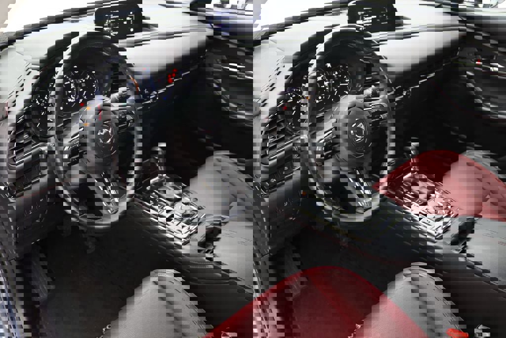 Used 2024 MAZDA CX-30 AWD 2.5 S w/ Preferred Package image 12