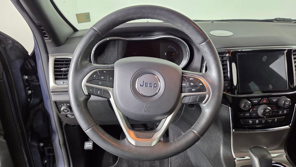Used 2019 Jeep Grand Cherokee Limited w/ Trailer Tow Group IV AWD/4WD image 17