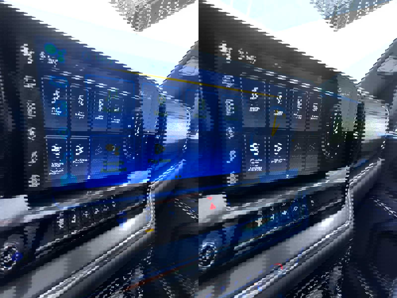 Used 2024 Chevrolet Silverado 2500 High Country w/ High Country Premium Package image 21